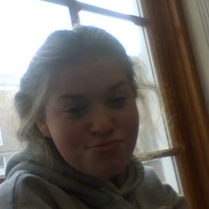 Meet your Posher, Enya